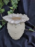 Floral Bloom Vase - White and grey color - Image 2