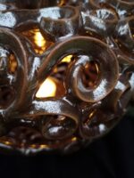 Apple-Shaped Candle Holder - Bronze color - Image 4