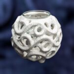 Serenity Glow: The Elegant Round Candle Holder - White crackle color - Image 5