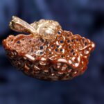 Apple-Shaped Ceramic Bowl - Bronze and gold color - Image 4